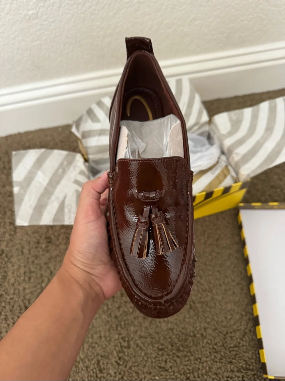 CircusNY by Sam Edelman Women’s Classic Tassel Loafer Shoe in Dark Brown/Size 7